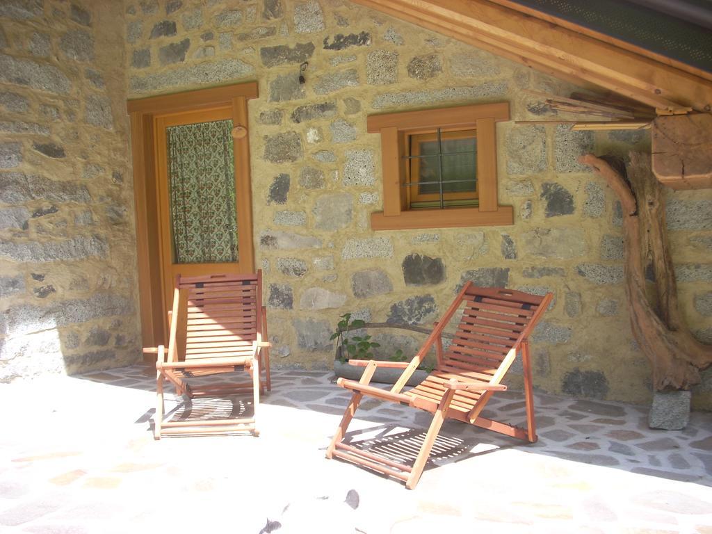 فيلا Agritur Manoncin داونه المظهر الخارجي الصورة