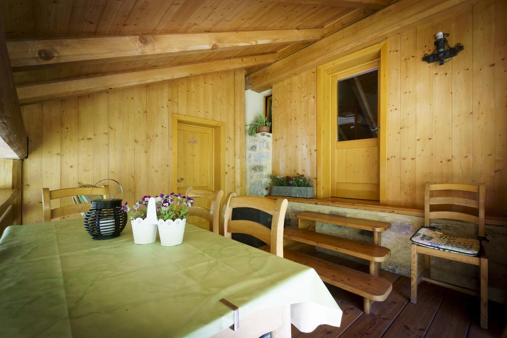 فيلا Agritur Manoncin داونه المظهر الخارجي الصورة